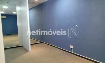 Imagem 5: Loja com 250m²;, sendo o 1º piso com 140m²; para locação na Av dos Bandeirantes