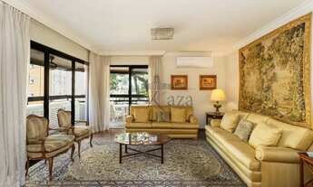 Imagem 4: Apartamento - Moema - 3 Suítes - 240m²