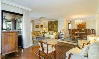 Imagem: Apartamento - Moema - 3 Suítes - 240m²