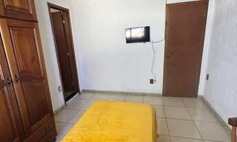 Imagem 6: Suíte mobiliada de frente para o mar