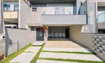 Imagem: Casa de condomínio em Rua das Tamareiras