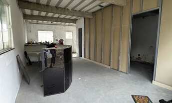 Imagem 2: Casa com quintal Areia Branca