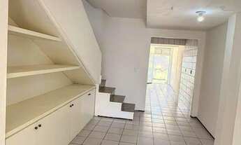 Imagem 3: Casa Duplex em condomínio no Icaraí, frente praia 114m²