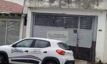 Imagem: Casa à venda com 3 imóveis no terreno