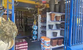 Imagem 6: Casa de Ração Galpão / depósito com venda por R$100.000