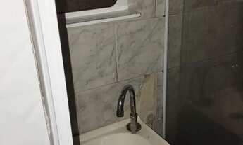 Imagem 7: Alugo quitinete Casa com 1 dormitório