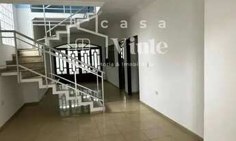 Imagem: CASA DUPLEX PARA LOCAÇÃO NO BAIRRO CAMAÇARI