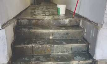 Imagem 3: 360 metros área construída ,ideal para fábricas ,indústrias .