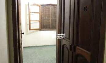 Imagem 5: Casa Ampla com Quintal Excepcional em Cantagalo Conforto, Espaço e Potencial de Valorizaç