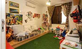 Imagem 7: Apartamento à venda com 215m², 4 quartos e 3 vagas