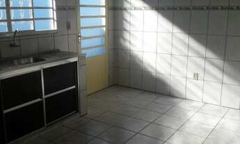 Imagem 3: Casa para venda tem 10 metros quadrados com 2 quartos em Jardim Gurilândia - Taubaté - SP