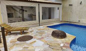 Imagem 4: Casa para venda possui 90 metros quadrados com 2 quartos em Rio Acima - Mairiporã - SP