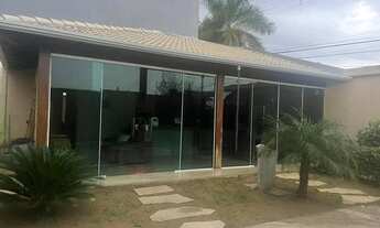 Imagem 5: Casa para venda tem 240 metros quadrados com 3 quartos