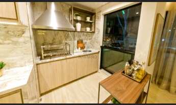 Imagem 2: EXCELENTE OPORTUNIDADE - 4 Dormitórios, 2 ou 3 Suítes, 3 Vagas de Garagem, Terraço Gourme