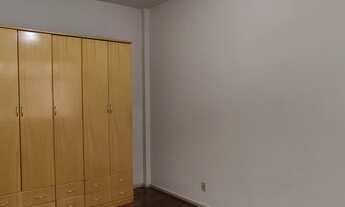 Imagem 5: Sala e quarto com garagem