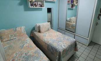 Imagem 2: Casa para venda possui 370 metros quadrados com 3 quartos em Lagoa Nova - Natal - RN