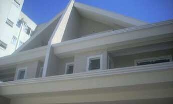 Imagem: Sobrado Triplex novo