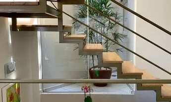 Imagem 4: Casa com vista panorâmica para o centro da Cidade, 196m²