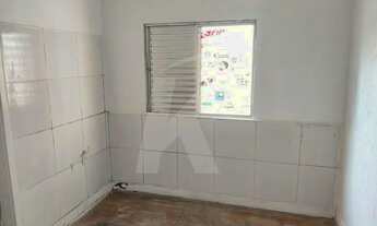 Imagem 5: Casa com 2 quartos, sala, cozinha, banheiro, área de serviço