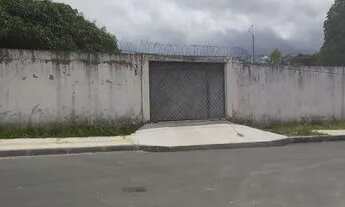 Imagem 5: Casa com galpão