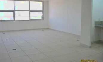 Imagem 7: Venda Galpão / depósito com 2 vagas na garagem