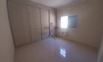 Imagem 6: Casa - Cidade Jardim - Jacareí - 2 Dormitórios - 143m²