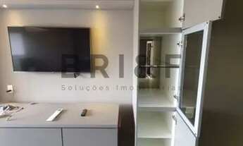 Imagem 2: Studio amplo, mobiliado e com ótima ventilação, 1 dormitório, 1 suíte, sala grande e varan