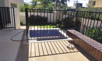 Imagem 7: Casa para aluguel possui 250 metros quadrados com 5 quartos sendo 4 suíte