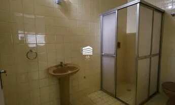 Imagem 4: Casa com 4 quartos, 1 suíte e 4 vagas de garagem