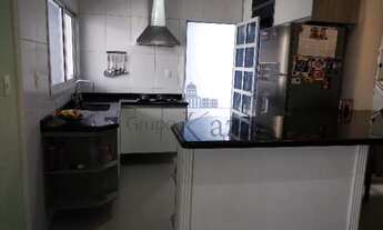 Imagem 3: Casa - Loteamento Vila Branca - Jacareí - 3 Dormitórios - 222m²