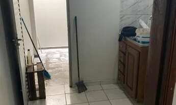 Imagem 4: Apto Japiim Distrito Industrial R$ 600