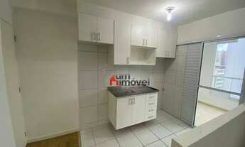 Imagem 2: Apartamento com 1 dormitório, Sacada envidraçada e 1 vaga para alugar, 40 m² por R$ 3.438