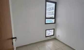 Imagem 6: Rua Aroazes / 3 Quartos / Vista livre