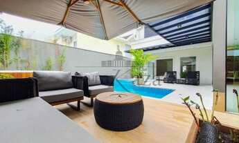 Imagem 3: Casa de Condomínio - Urbanova - 375m² - 4 Dormitórios