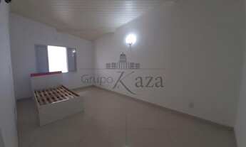 Imagem 6: Casa de condomínio sobrado para aluguel tem 252 metros quadrados com 5 quartos