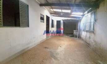 Imagem: São José dos Campos - Casa Padrão - Jardim