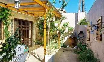 Imagem 2: Casa com 3 dormitórios, 105 m² - venda por R$ 195.000,00 ou aluguel por R$ 1.300,00/mês