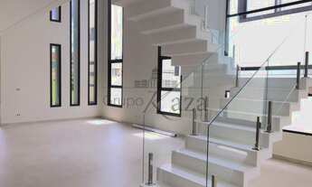 Imagem: Casa de 4 Suítes no Condomínio Alphaville