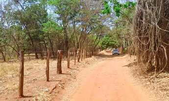 Imagem: Área 3940 m² região noroeste Área /