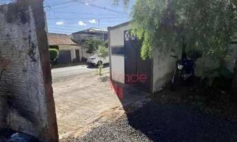 Imagem 4: Terreno Residencial de 250m² Disponível para Venda ou Locação