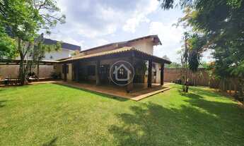 Imagem 3: CASA C/ MUITA AREA VERDE - ARVORES NATIVAS