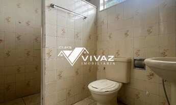 Imagem 7: EXCELENTE CASA AMPLA TOTALMENTE INDEPENDENTE COM QUINTAL E GARAGEM EM PIEDADE