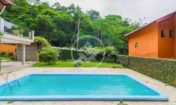 Imagem 7: LM Casa Alto Padrão piscina vista beira Mar Norte no Centro de Florianópolis