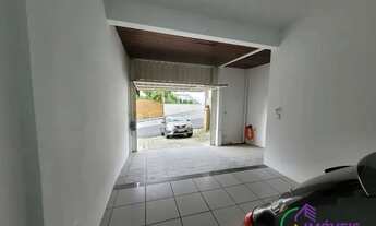 Imagem 6: CASA TÉRREA - CENTRO - SC