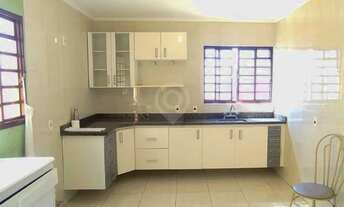 Imagem: Casa de rua / Residencial / Novo Cruzeiro