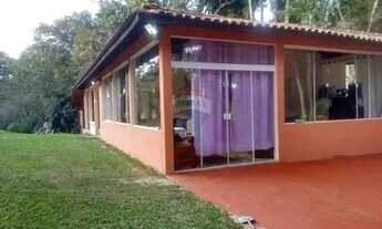 Imagem 4: Viva o equilíbrio perfeito entre tranquilidade, natureza e conforto!