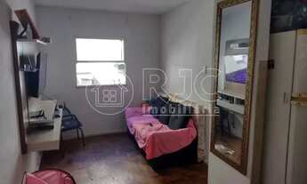 Imagem 2: Apartamento - Padrão / Residencial / Glória