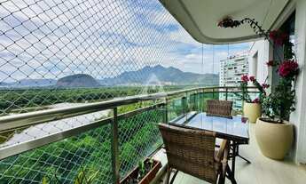 Imagem 4: Imóvel de Alto Padrão na Barra da Tijuca: Luxo, Espaço e Lazer Completo!