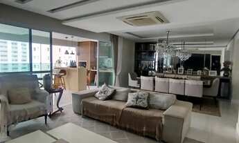 Imagem 2: Apartamento com três suítes, mobiliado