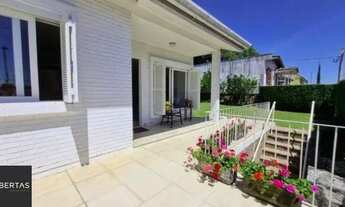 Imagem: Casa Espetacular com Vista Deslumbrante